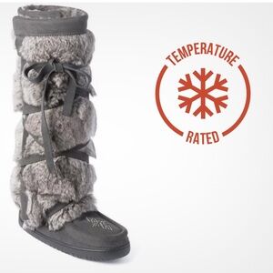 Manitobah Tall Wrap Mukluk - BRAND NEW! These have never been worn